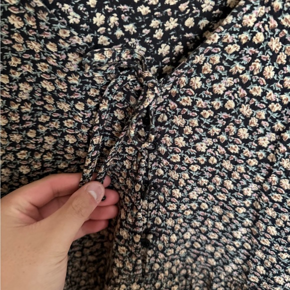 American Eagle Sz Small Long Sleeve Baby Doll Dress Button-Up V-Neck Tie Collar - Picture 4 of 8